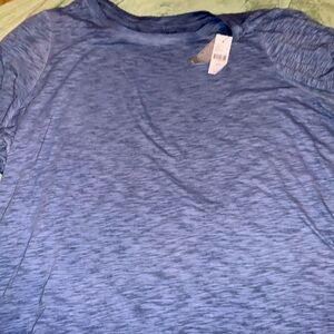 Lane Bryant woman’s T-shirt size 26/28